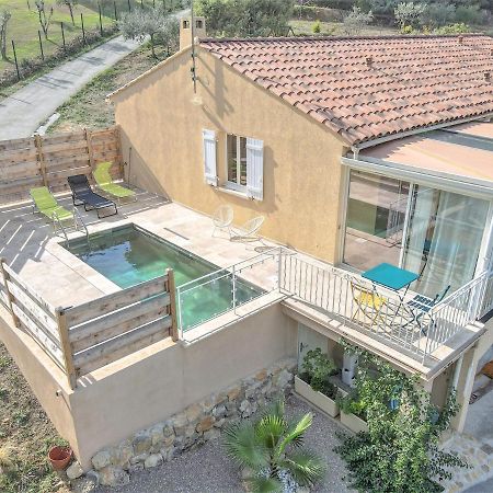 Charmante Maison Climatisee Avec Piscine Драгинян Екстериор снимка