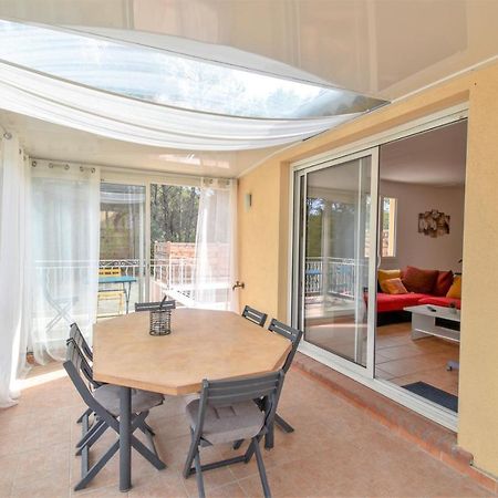 Charmante Maison Climatisee Avec Piscine Драгинян Екстериор снимка